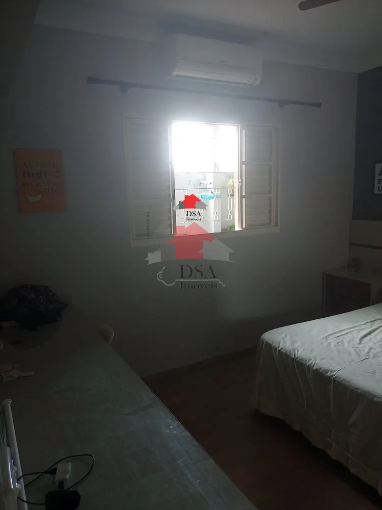 Casa, 4 quartos, 251 m² - Foto 2