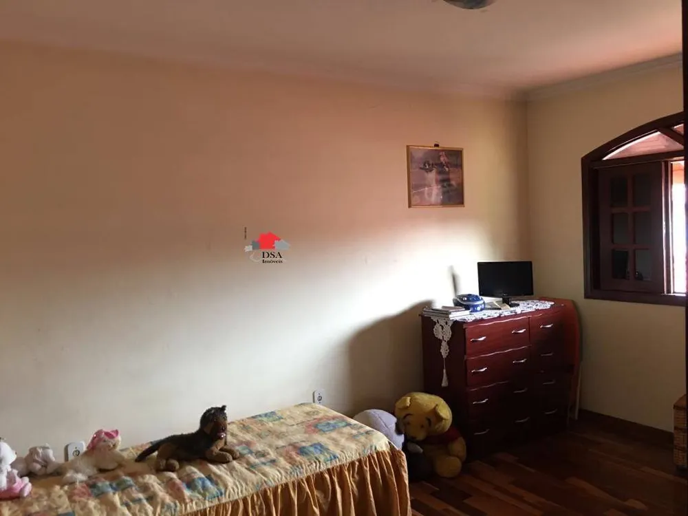 Casa, 3 quartos, 270 m² - Foto 11