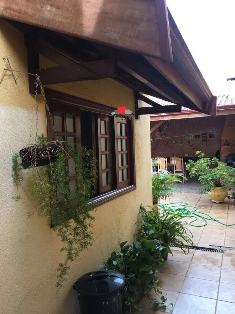 Casa, 3 quartos, 270 m² - Foto 2