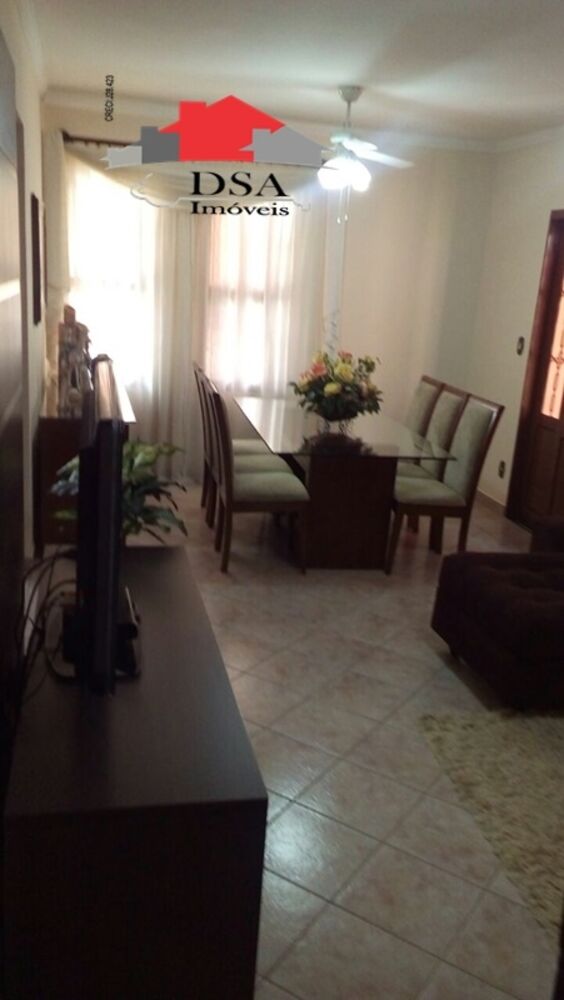 Casa, 3 quartos, 110 m² - Foto 1