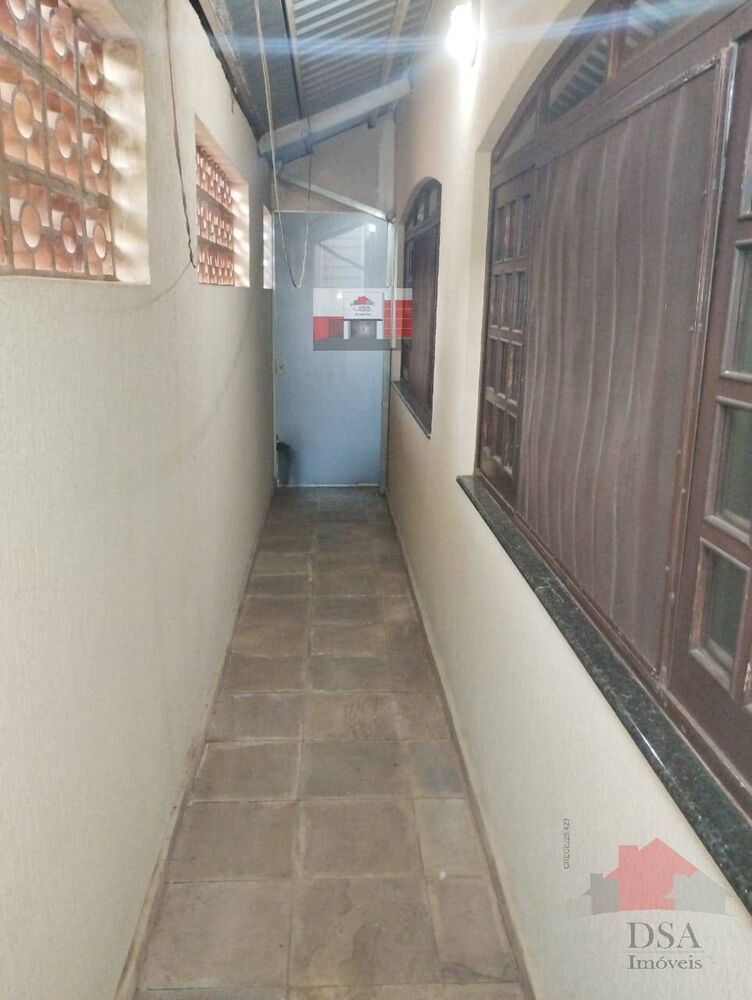 Chácara à venda e aluguel com 3 quartos, 580m² - Foto 3