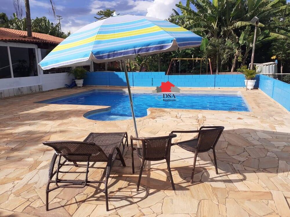 Chácara à venda com 4 quartos, 360m² - Foto 3