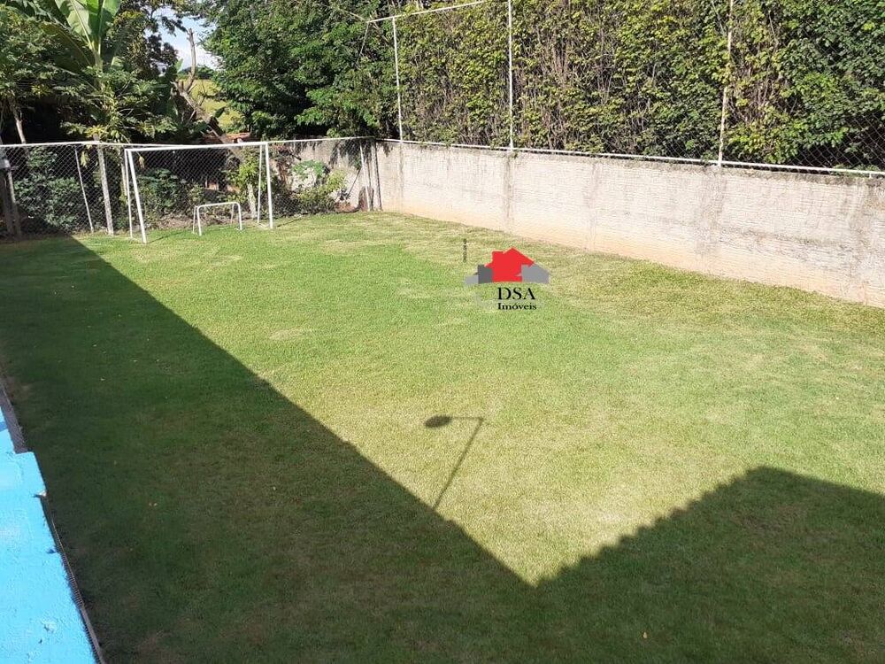 Chácara à venda com 4 quartos, 360m² - Foto 2