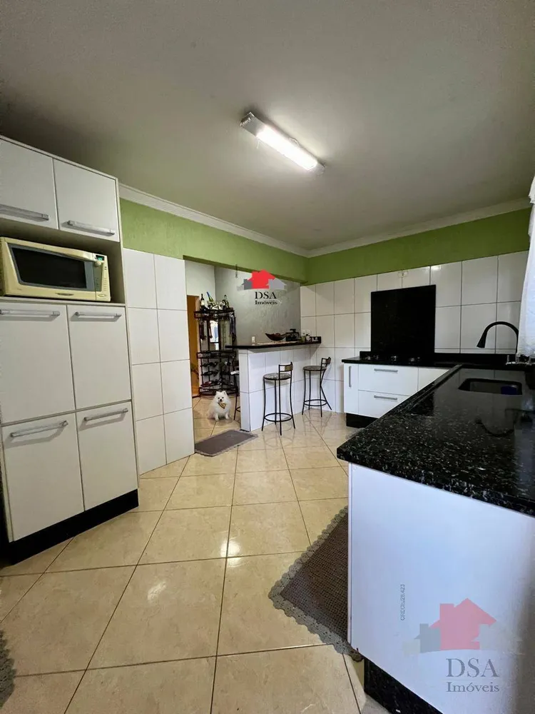 Casa, 3 quartos, 178 m² - Foto 10