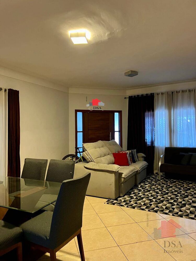 Casa, 3 quartos, 178 m² - Foto 6