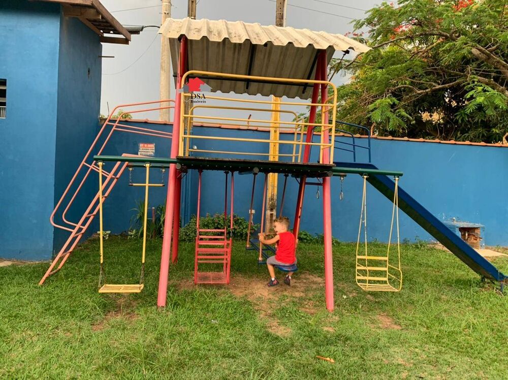 Chácara à venda com 6 quartos, 1747m² - Foto 4