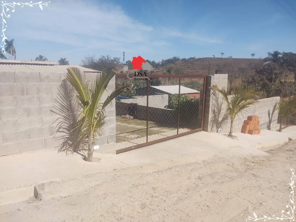 Chácara, 3 quartos, 1000 m² - Foto 1