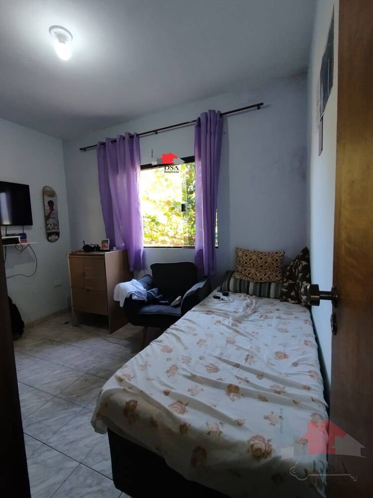 Casa, 4 quartos, 175 m² - Foto 1