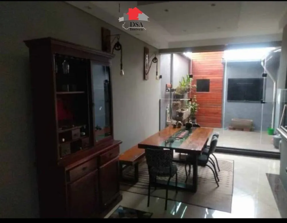 Casa, 3 quartos, 131 m² - Foto 3