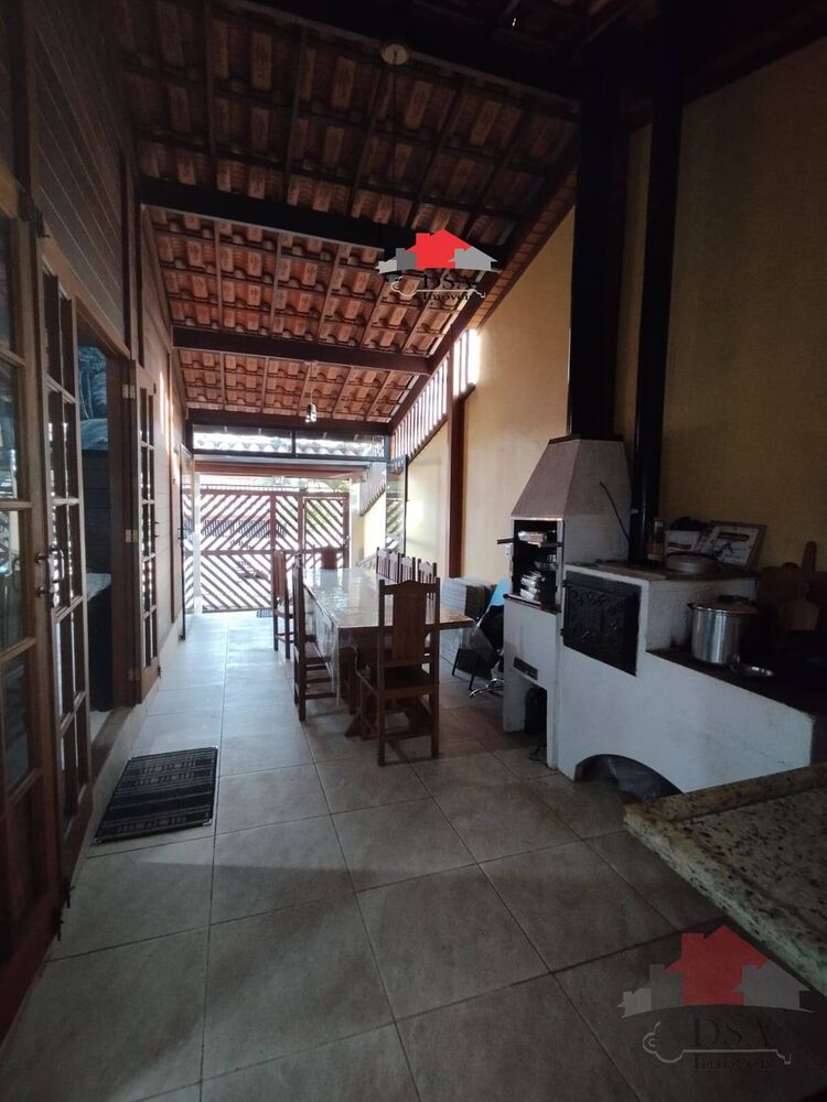 Casa à venda com 2 quartos, 85m² - Foto 8