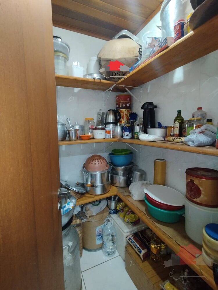 Casa à venda com 2 quartos, 85m² - Foto 2