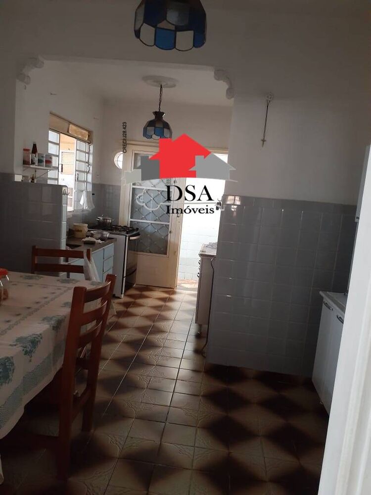 Casa, 3 quartos, 180 m² - Foto 1