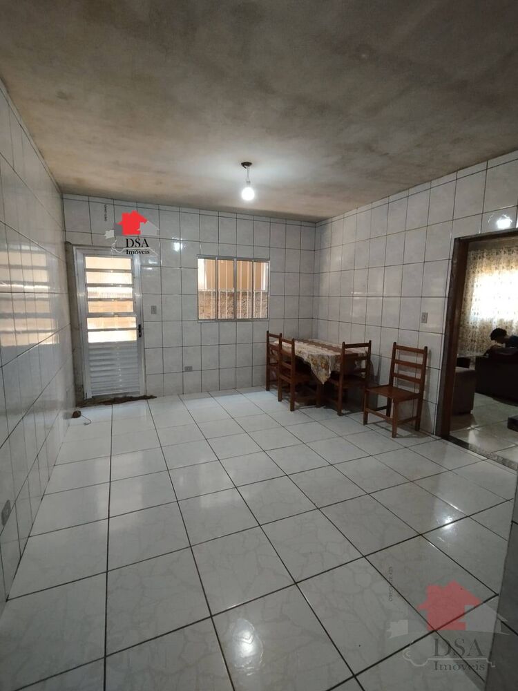 Casa, 3 quartos, 220 m² - Foto 4