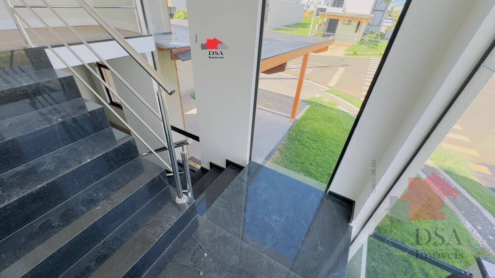 Casa, 3 quartos, 156 m² - Foto 1