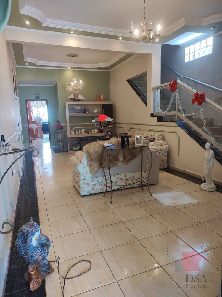 Casa, 3 quartos, 195 m² - Foto 4