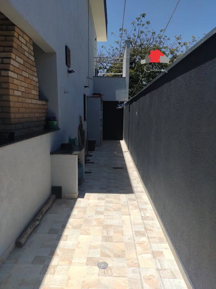 Casa, 3 quartos, 240 m² - Foto 2