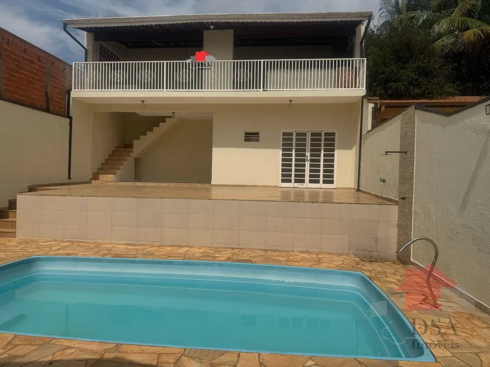 Casa, 3 quartos, 255 m² - Foto 1