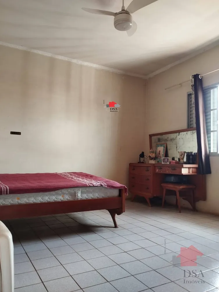 Casa, 3 quartos, 200 m² - Foto 3