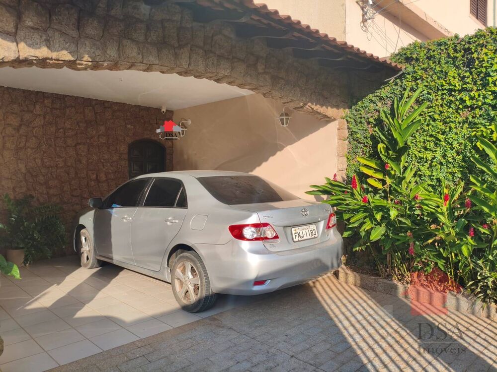 Casa, 3 quartos, 163 m² - Foto 2