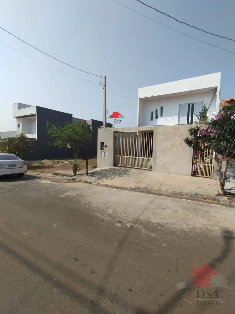 Casa, 3 quartos, 163 m² - Foto 1