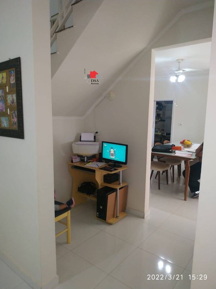 Casa, 3 quartos, 275 m² - Foto 1