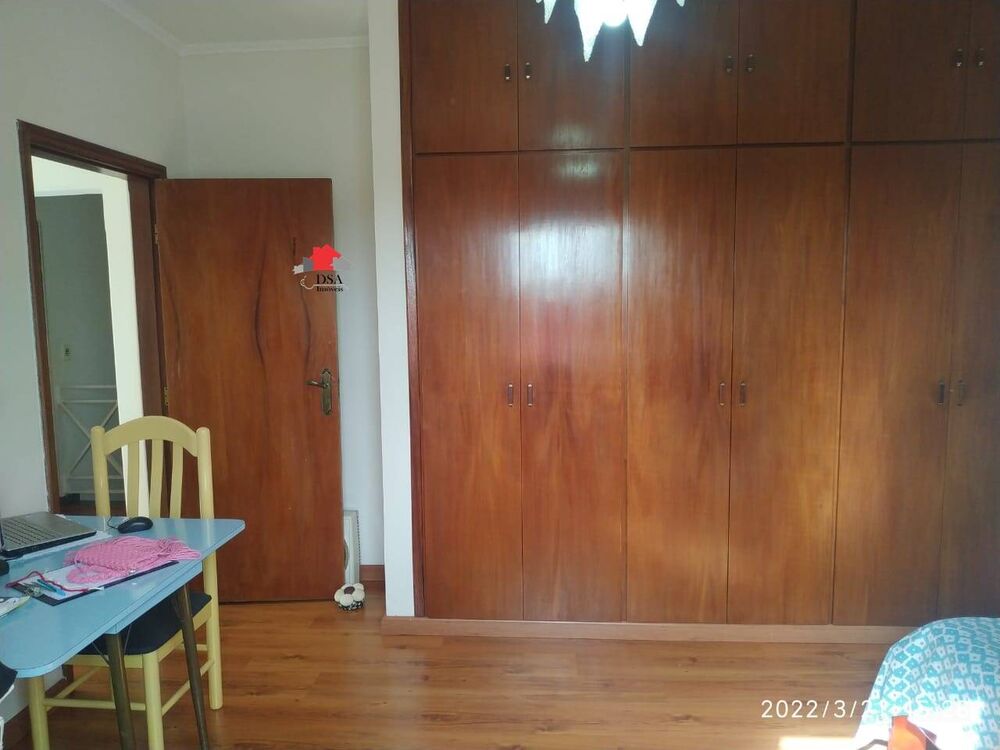 Casa, 3 quartos, 275 m² - Foto 4