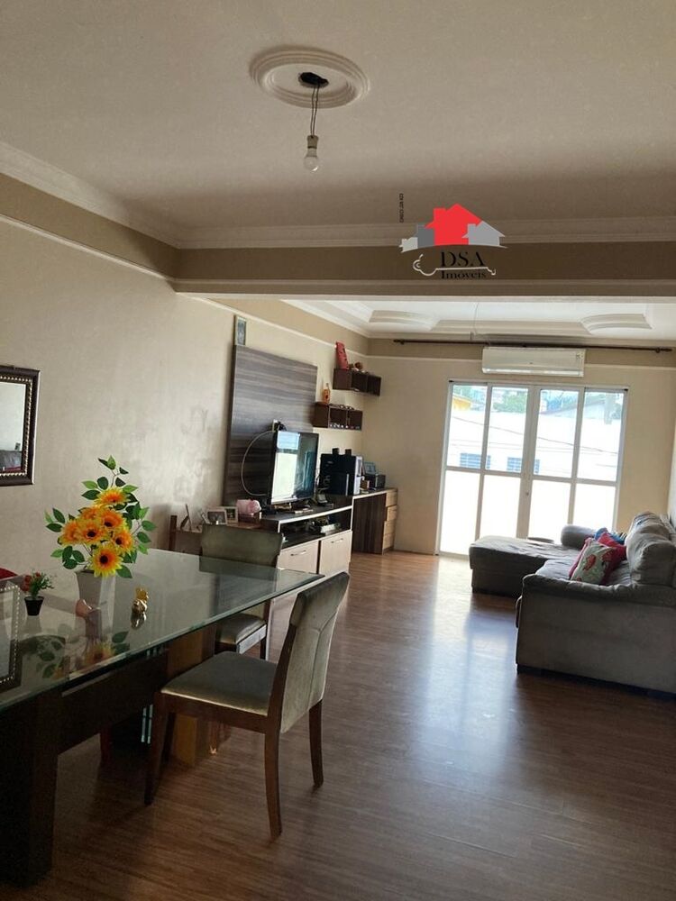 Casa, 3 quartos, 270 m² - Foto 1