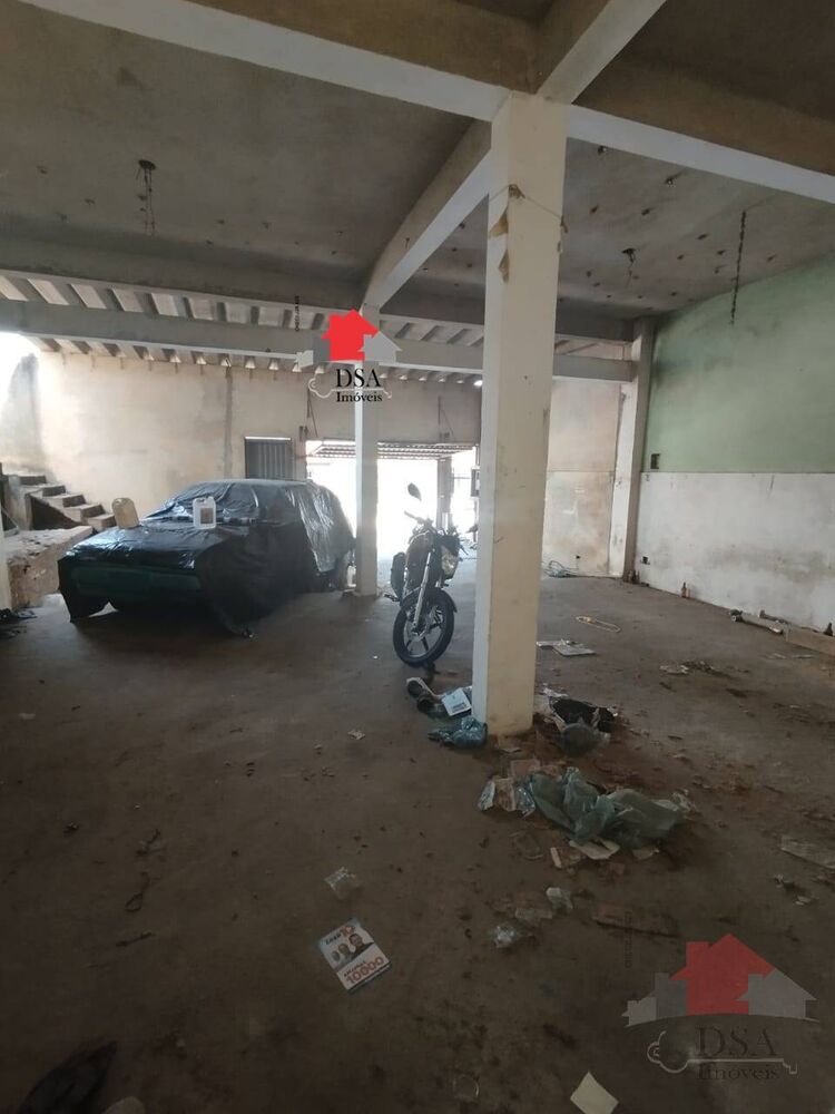 Casa, 3 quartos, 320 m² - Foto 1