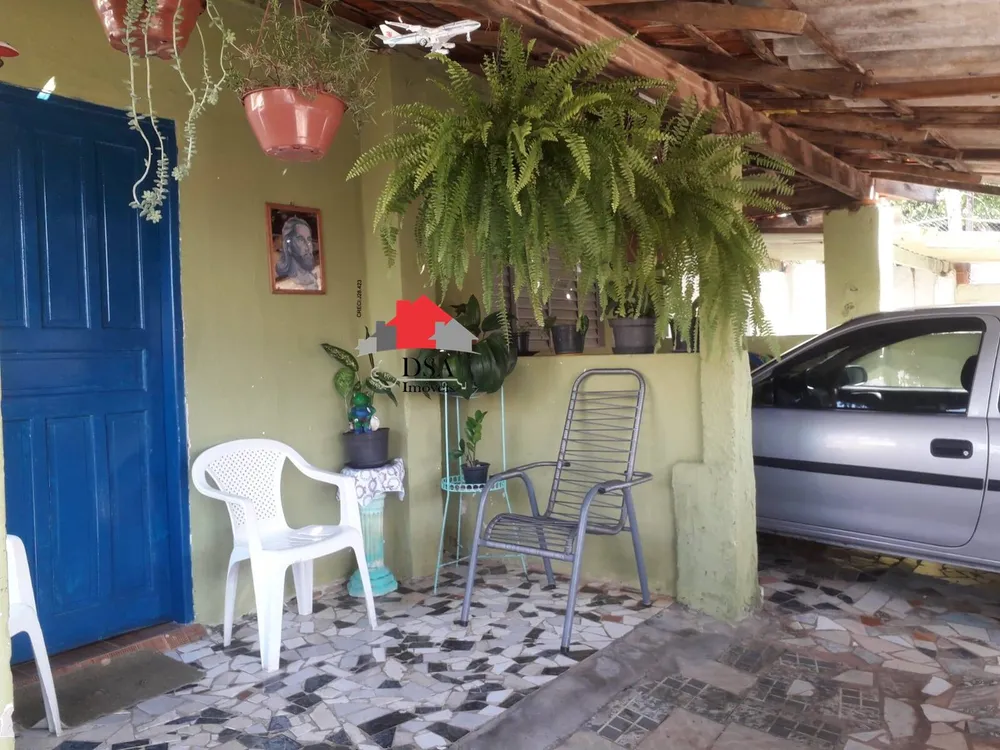 Casa, 5 quartos, 180 m² - Foto 1