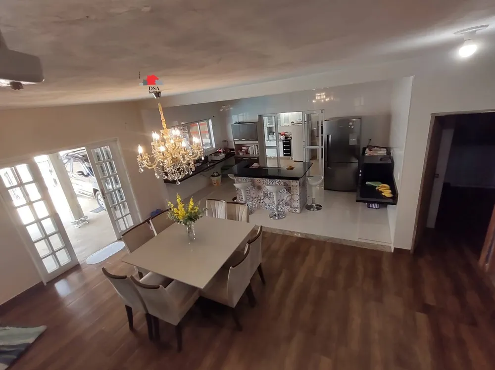 Casa, 3 quartos, 265 m² - Foto 8
