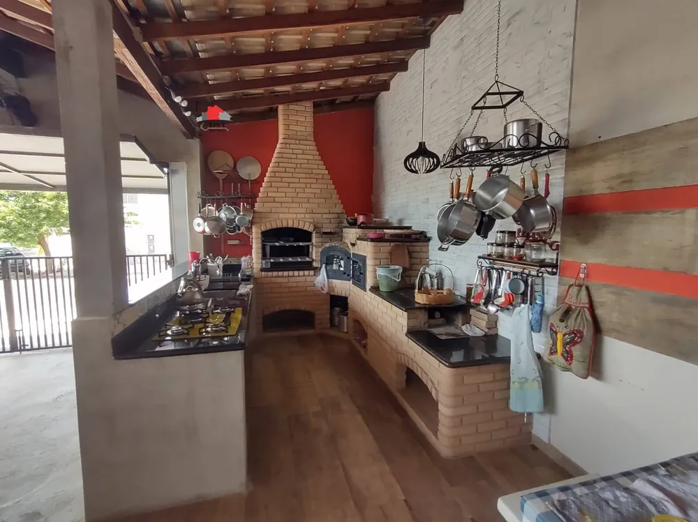Casa, 3 quartos, 265 m² - Foto 2