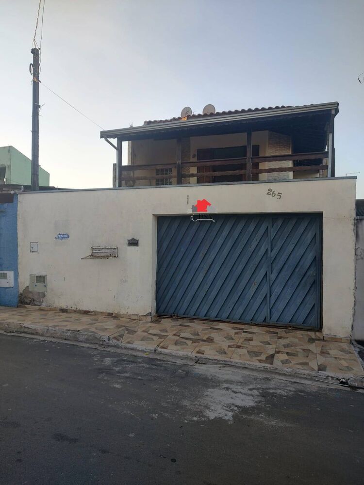 Casa, 3 quartos, 182 m² - Foto 1