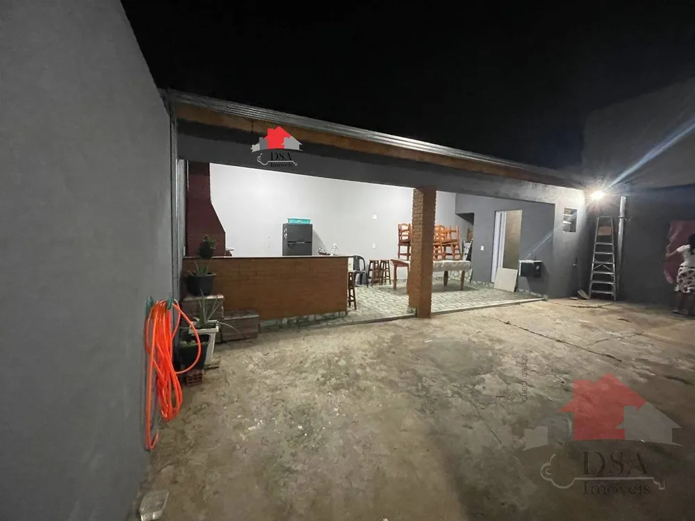 Casa, 3 quartos, 200 m² - Foto 1