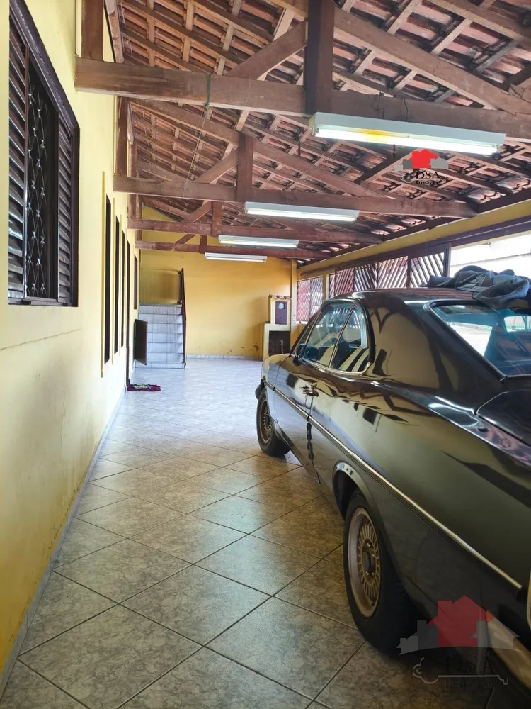 Casa, 5 quartos, 226 m² - Foto 8
