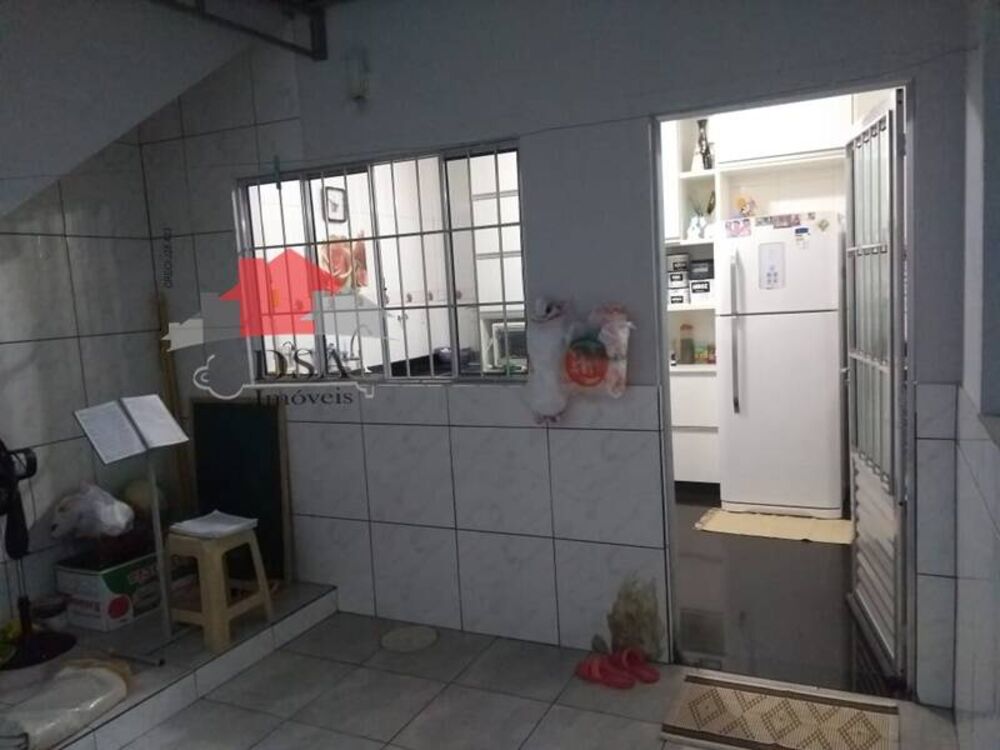 Casa à venda com 2 quartos, 135m² - Foto 4
