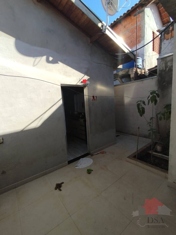 Casa, 2 quartos, 105 m² - Foto 1