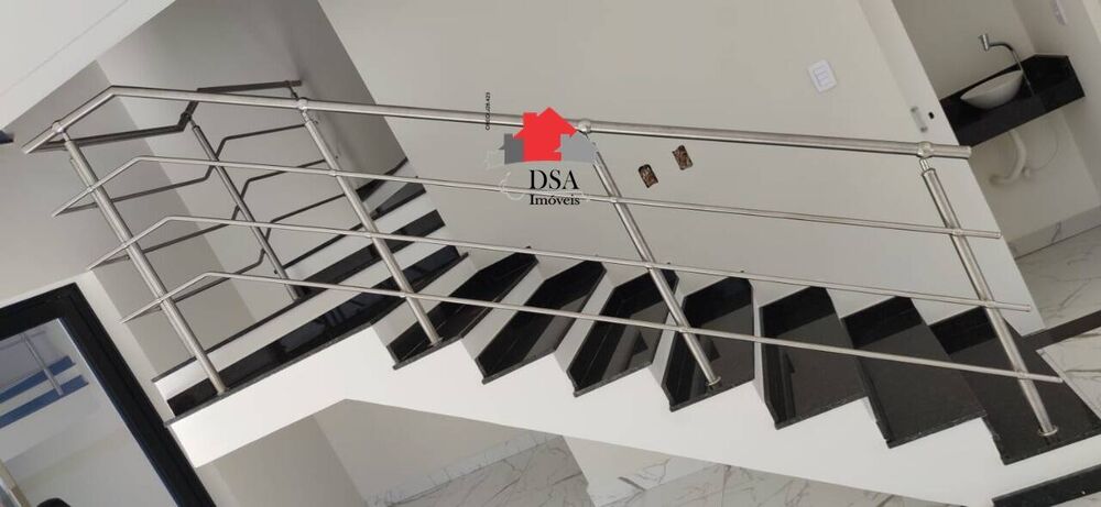 Casa à venda com 3 quartos, 142m² - Foto 3