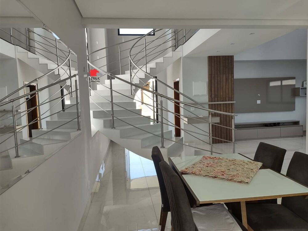 Casa, 3 quartos, 262 m² - Foto 4