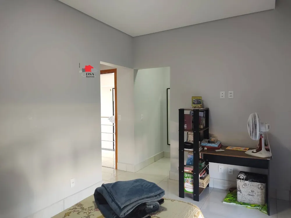 Casa, 3 quartos, 262 m² - Foto 3