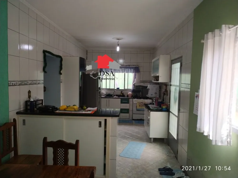 Casa, 4 quartos, 216 m² - Foto 1
