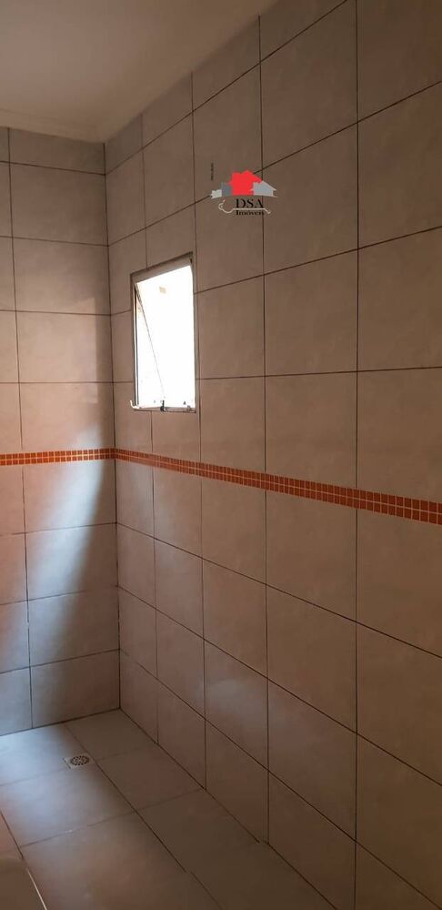 Casa à venda com 4 quartos, 100m² - Foto 4