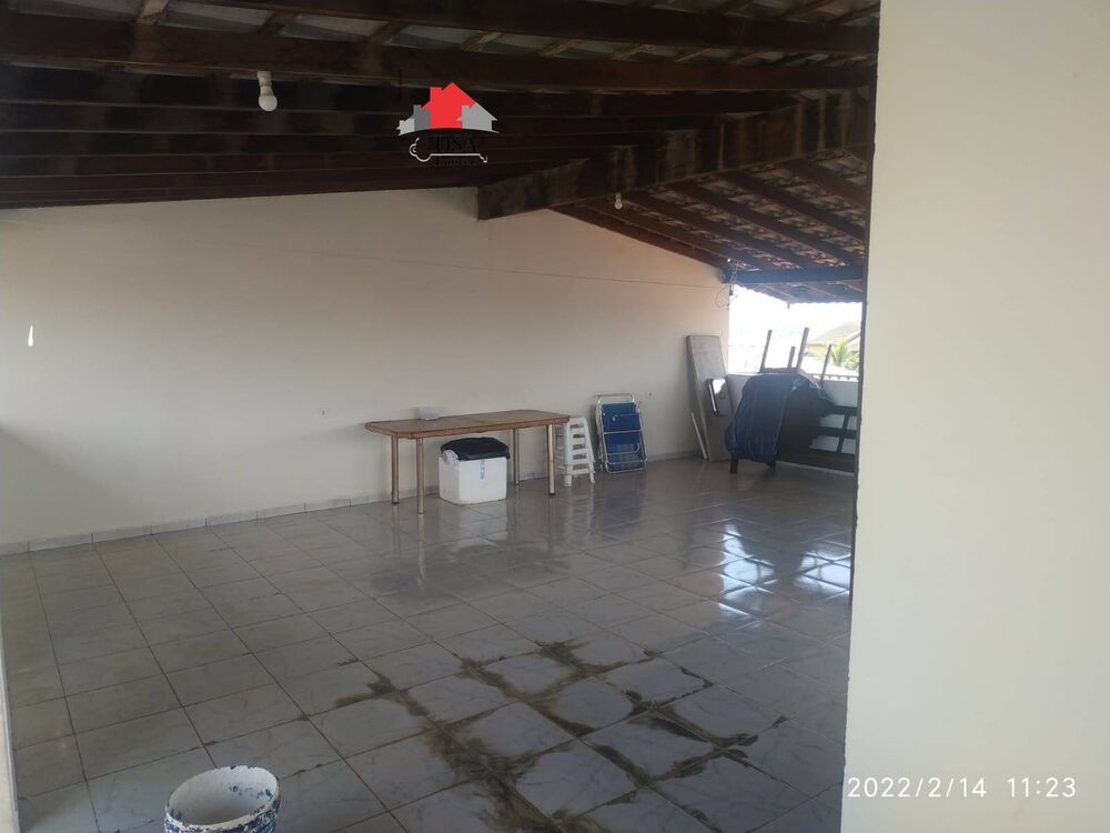 Casa à venda com 9 quartos, 360m² - Foto 4