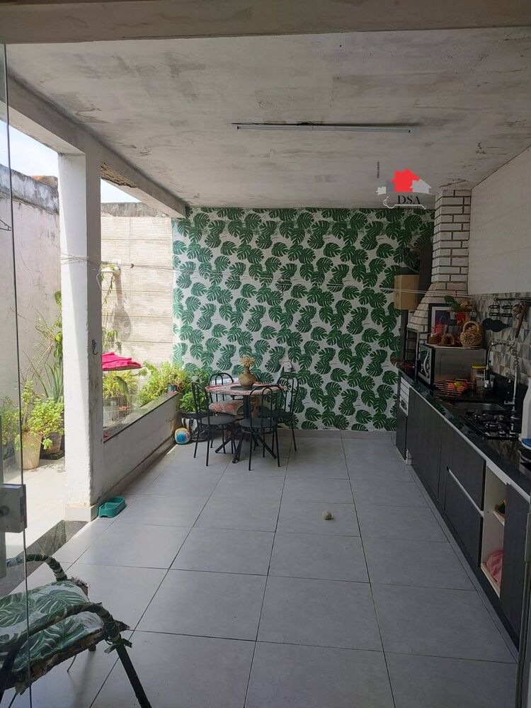 Casa, 3 quartos, 200 m² - Foto 2