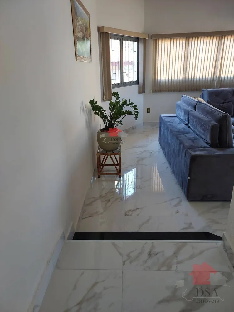 Casa, 3 quartos, 250 m² - Foto 3
