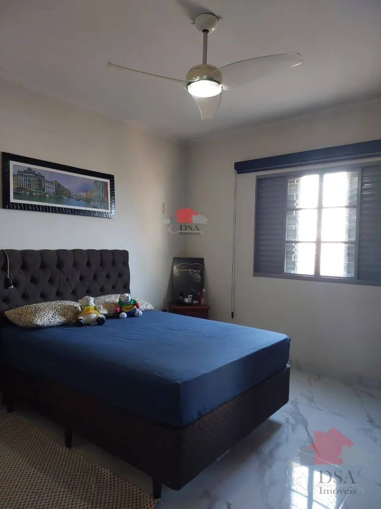 Casa, 3 quartos, 250 m² - Foto 2