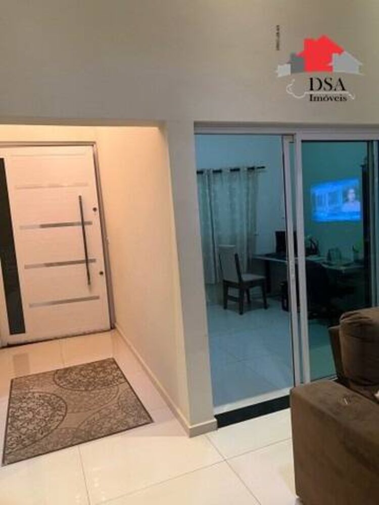 Casa de Condomínio à venda com 3 quartos, 252m² - Foto 2