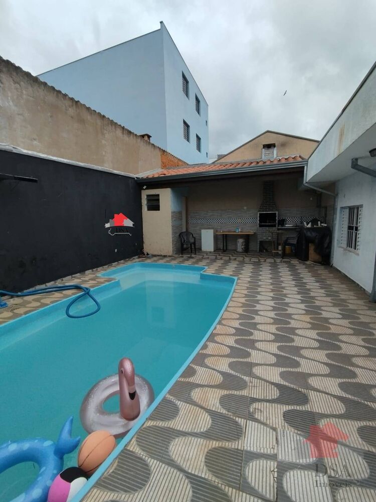 Casa, 3 quartos, 151 m² - Foto 2