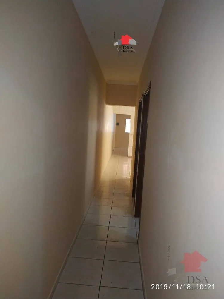 Casa, 4 quartos, 208 m² - Foto 2