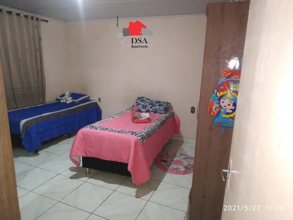 Casa à venda com 2 quartos, 95m² - Foto 1