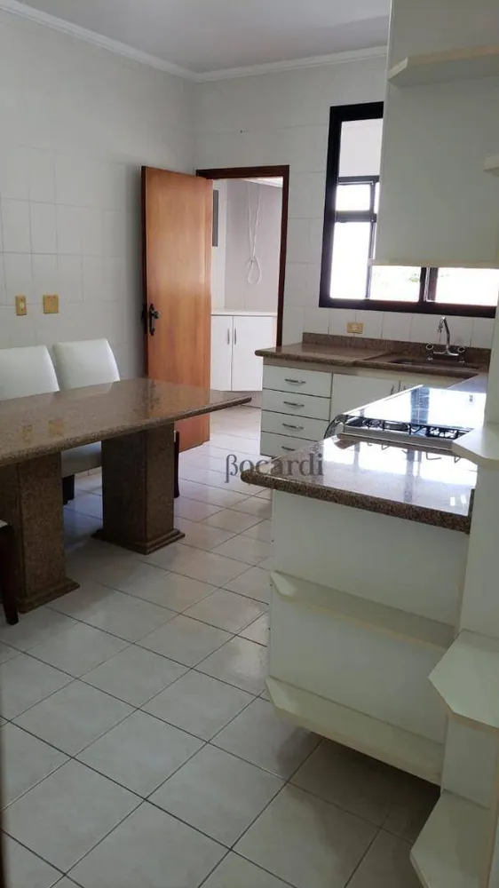 Apartamento, 3 quartos, 118 m² - Foto 1